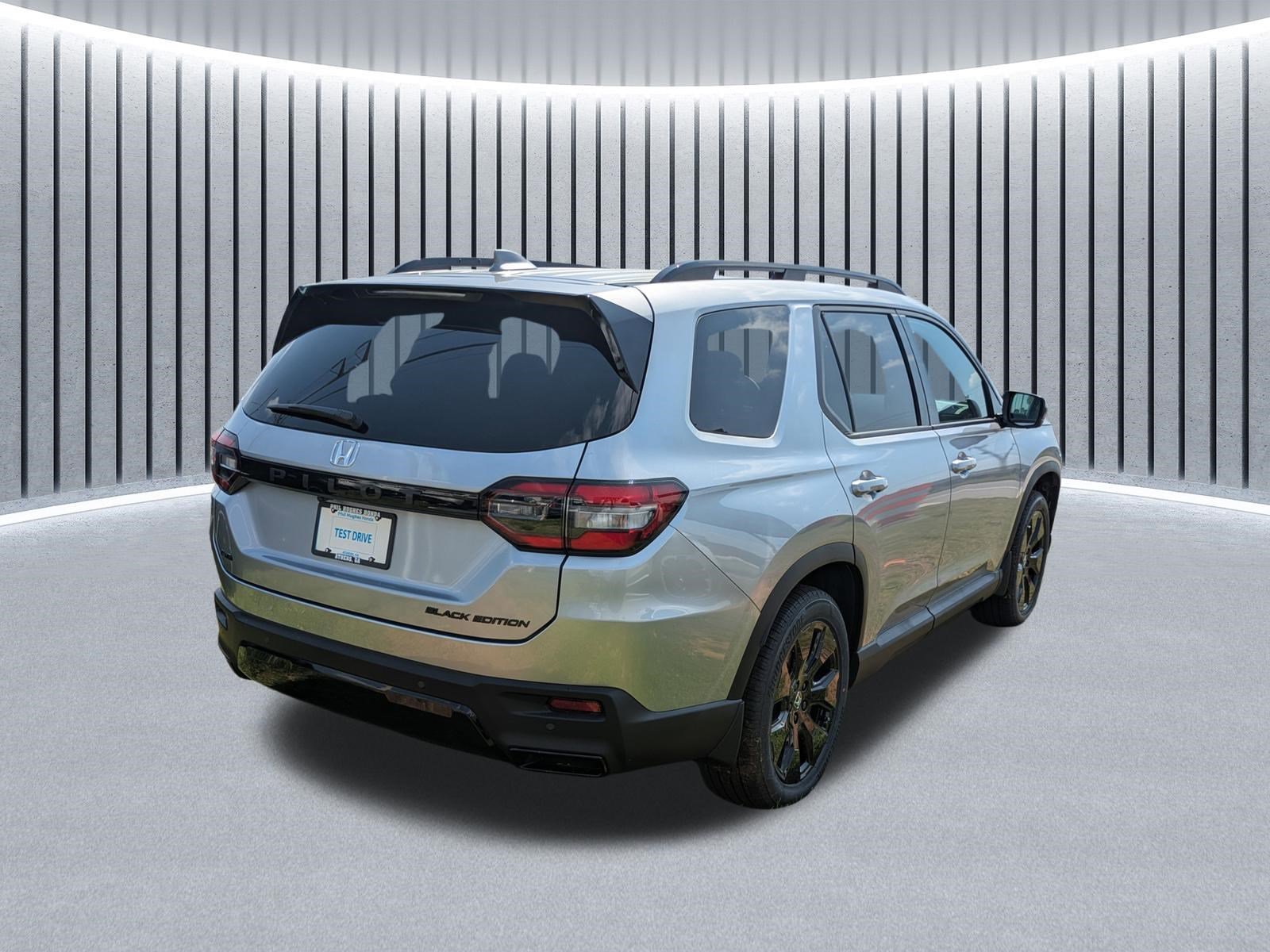 New 2026 Honda Pilot Black Edition image 5