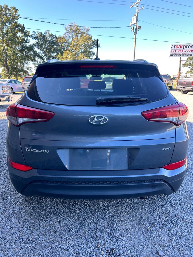 Used 2017 Hyundai Tucson SE image 4