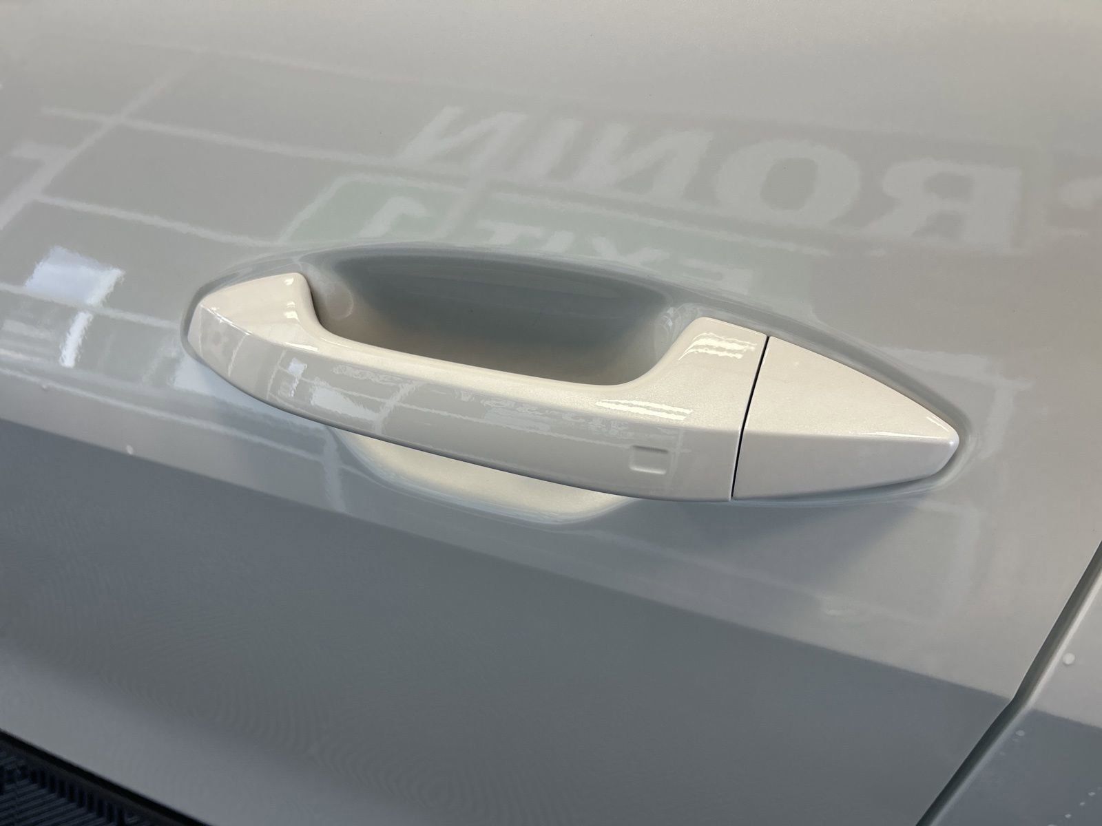 New 2026 Kia Sportage SX Prestige image 9