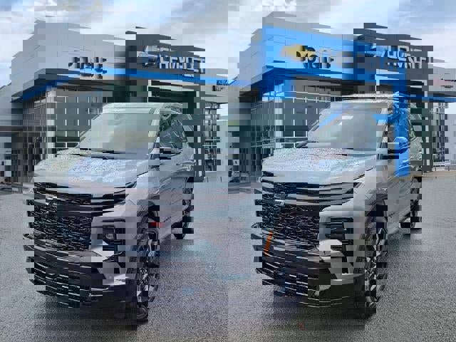 New 2026 Chevrolet Traverse RS image 3