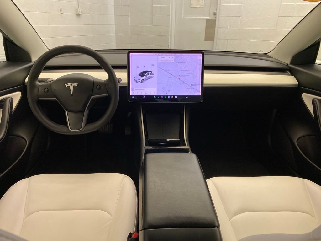Used 2020 Tesla Model 3 Standard Range Plus RWD image 10