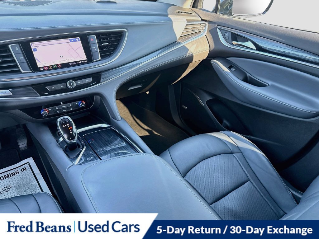 Used 2021 Buick Enclave Essence w/ Sound and Sites Package AWD/4WD image 31