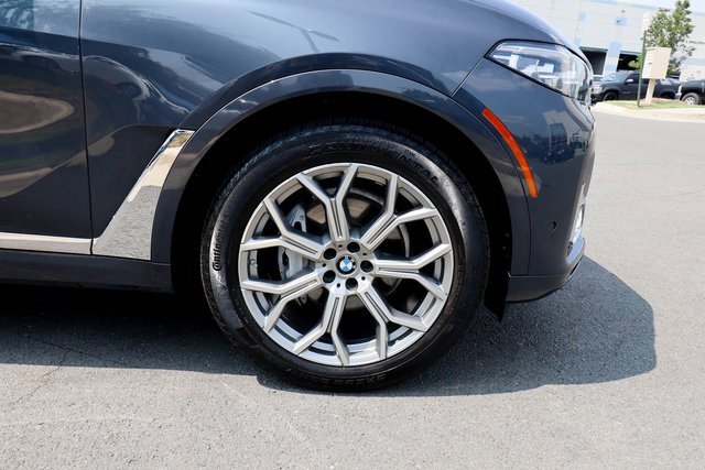 Used 2020 BMW X7 xDrive40i w/ Premium Package image 35