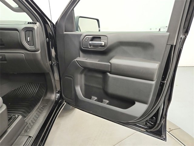 Used 2024 Chevrolet Silverado 1500 Custom image 38