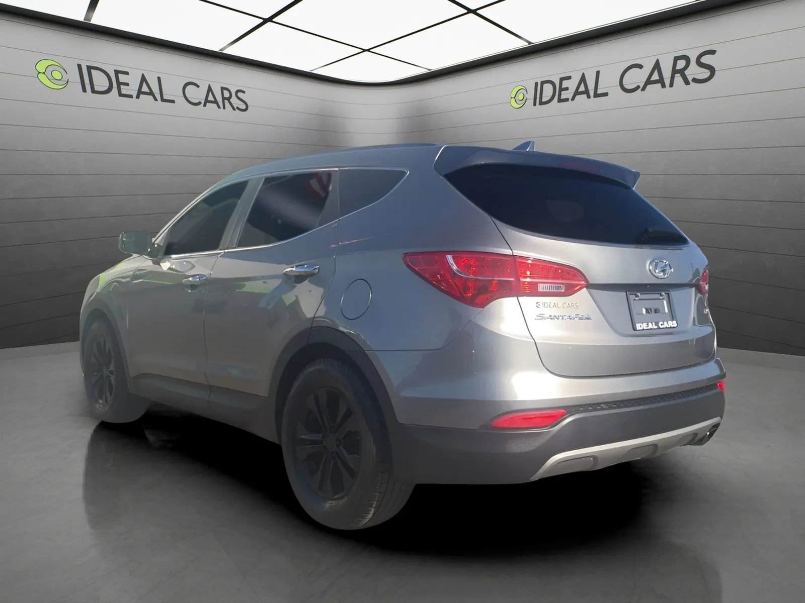 Used 2015 Hyundai Santa Fe Sport w/ Option Group 02 FWD image 7