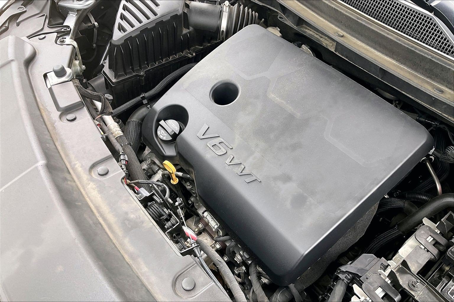 Used 2020 Chevrolet Traverse LS FWD image 36