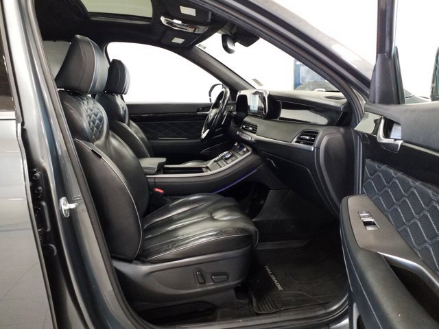 Used 2022 Hyundai Palisade Calligraphy image 16