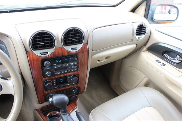 Used 2004 GMC Envoy SLT AWD/4WD image 8