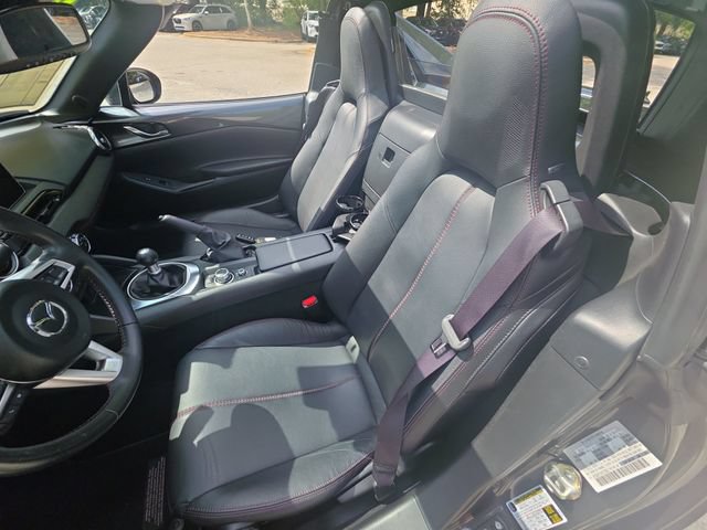 Used 2017 MAZDA MX-5 Miata RF Grand Touring RWD image 11