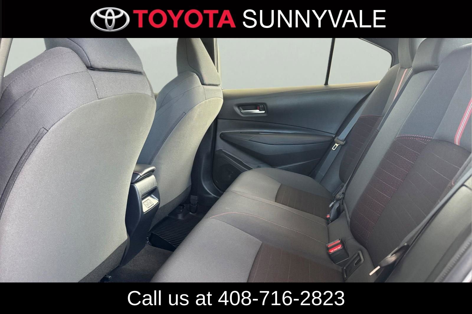 Certified 2025 Toyota Corolla SE w/ Convenience Package image 6