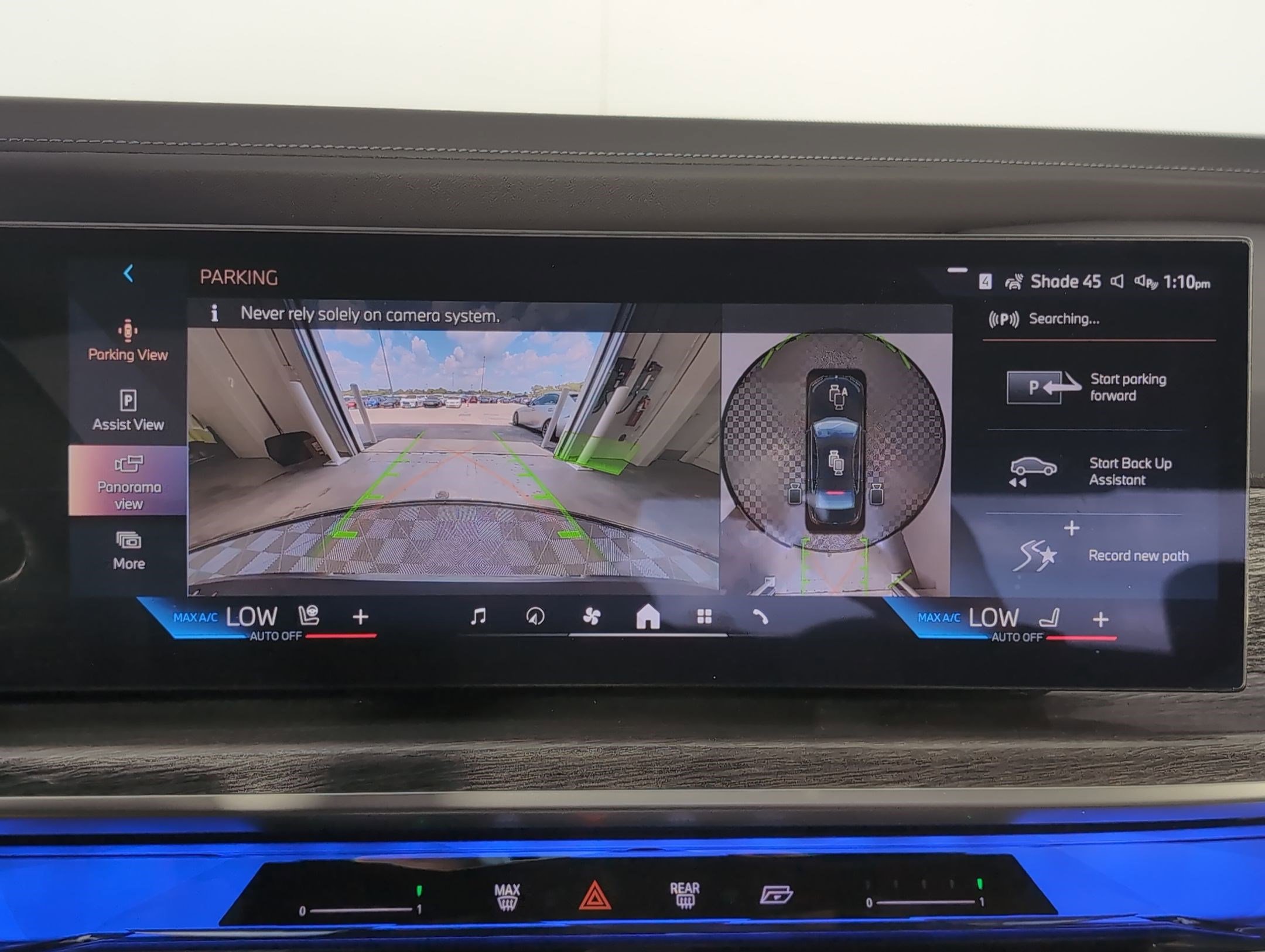 New 2025 BMW i7 eDrive50 w/ Premium Package image 24