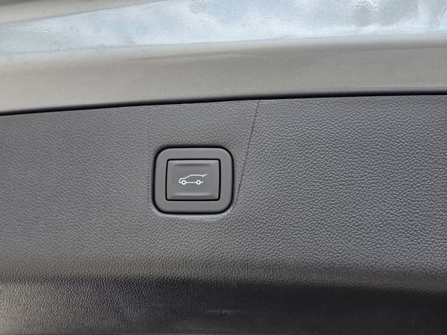 New 2026 Chevrolet Blazer LT w/ Convenience Package FWD image 7