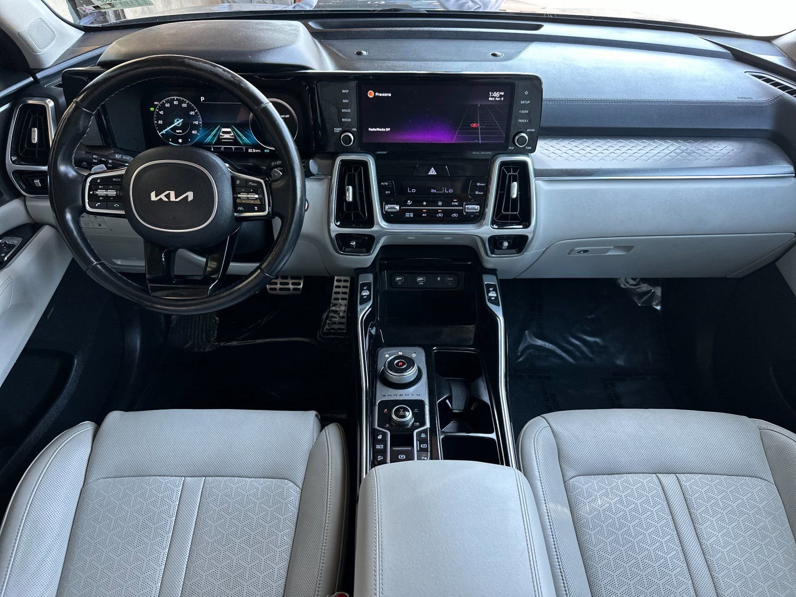 Used 2022 Kia Sorento SX Prestige AWD/4WD image 15