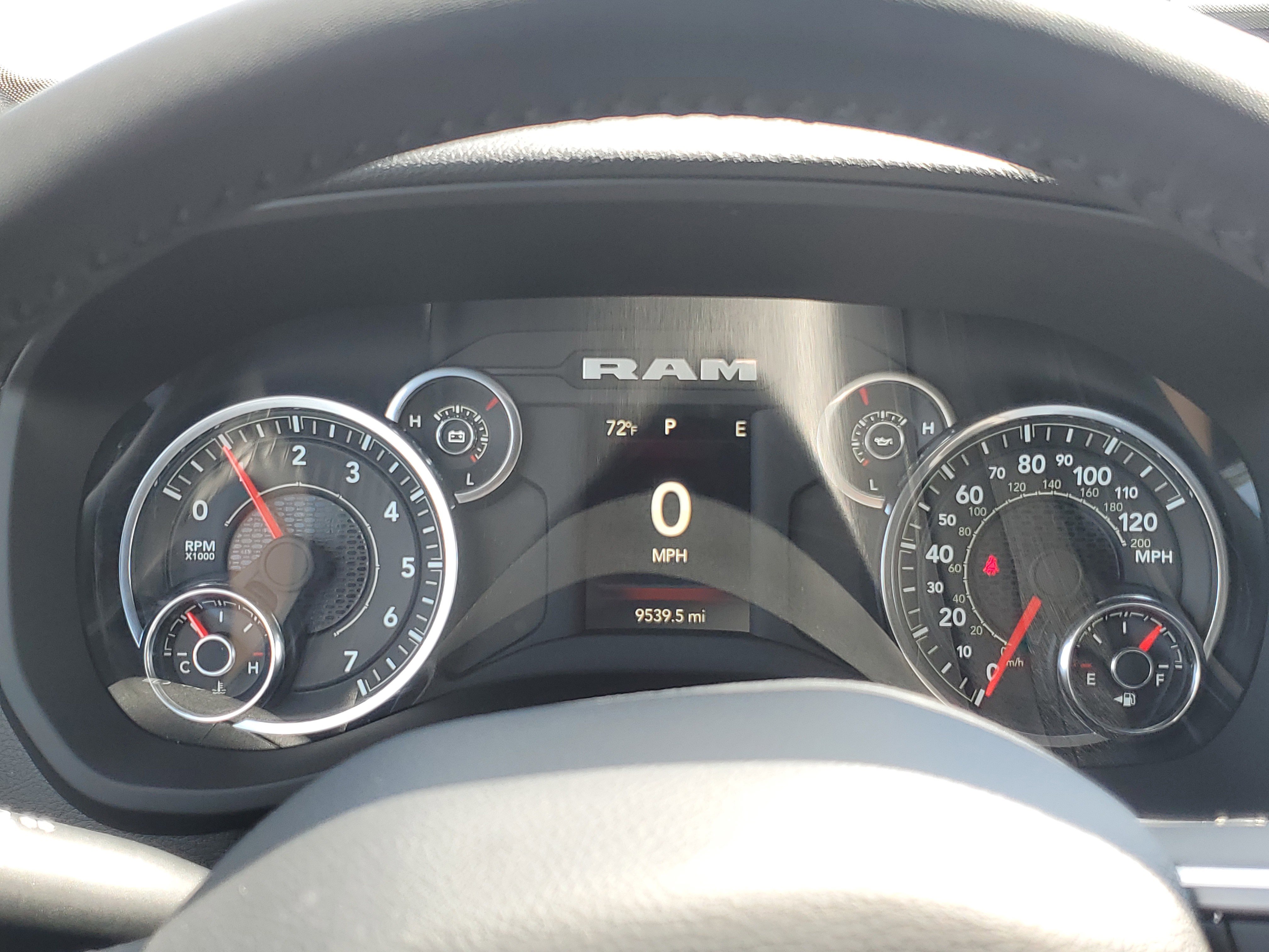 Used 2024 RAM 2500 Big Horn w/ Bed Utility Group image 11