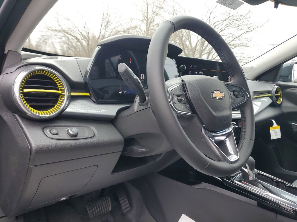 New 2026 Chevrolet Trax LT image 14