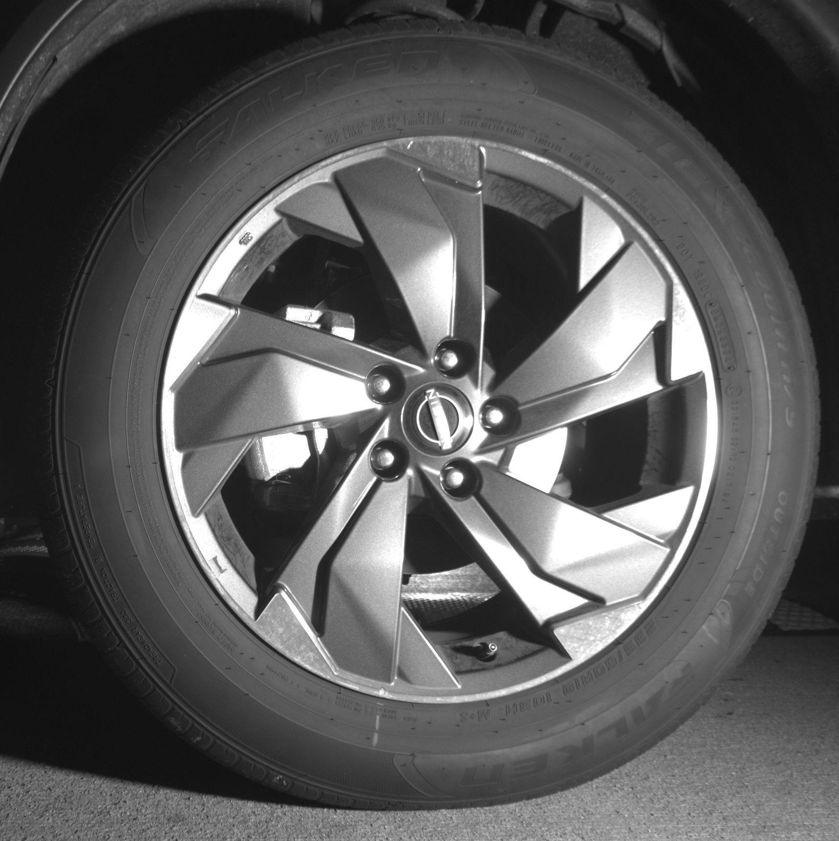 Used 2025 Nissan Rogue SV FWD image 12