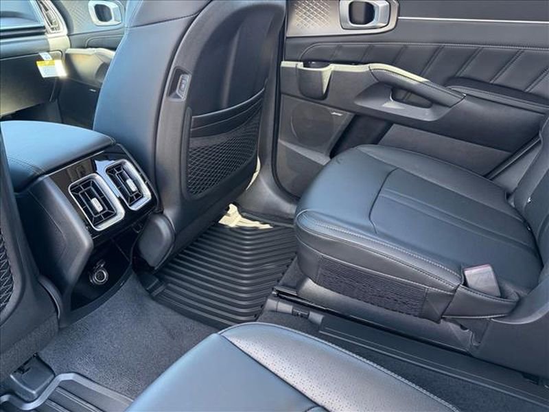 New 2026 Kia Sorento SX image 13