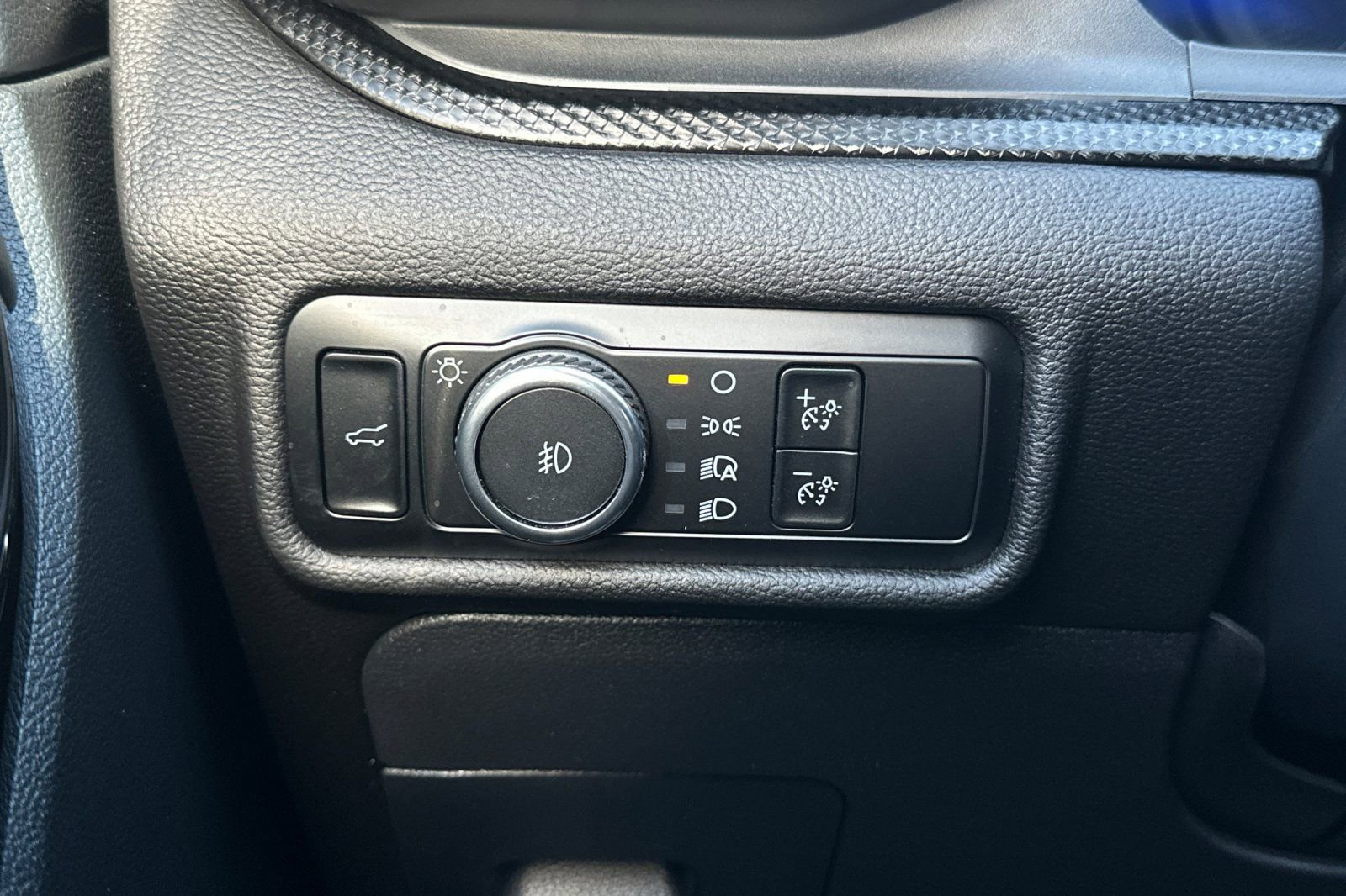 Certified 2024 Ford Explorer ST w/ Equipment Group 401A image 30