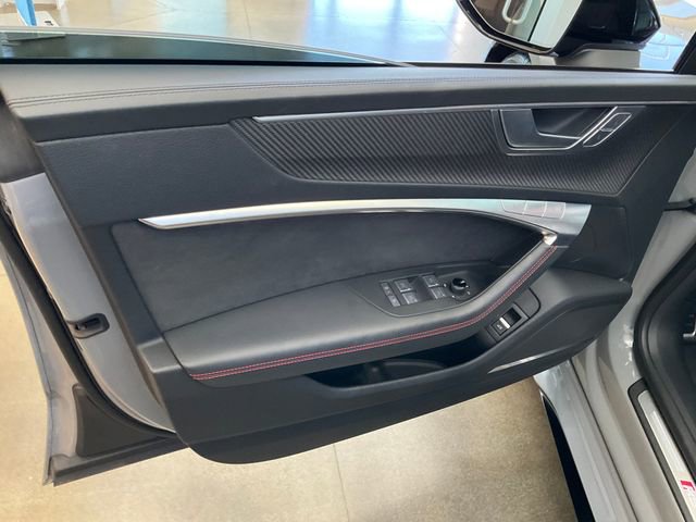 Used 2022 Audi RS 7 Sportback AWD/4WD image 7