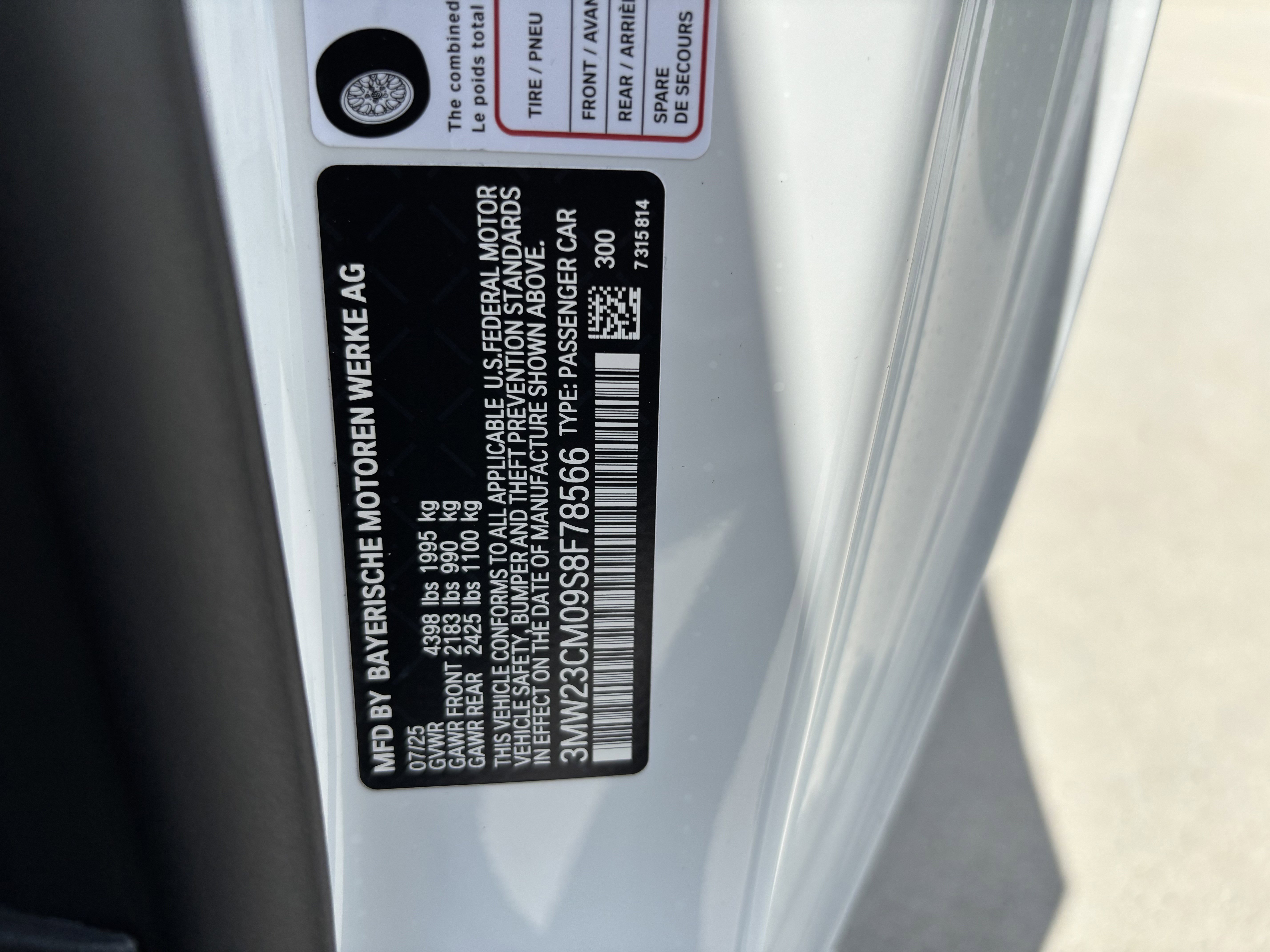 Used 2025 BMW 230i Coupe w/ M Sport Package image 37