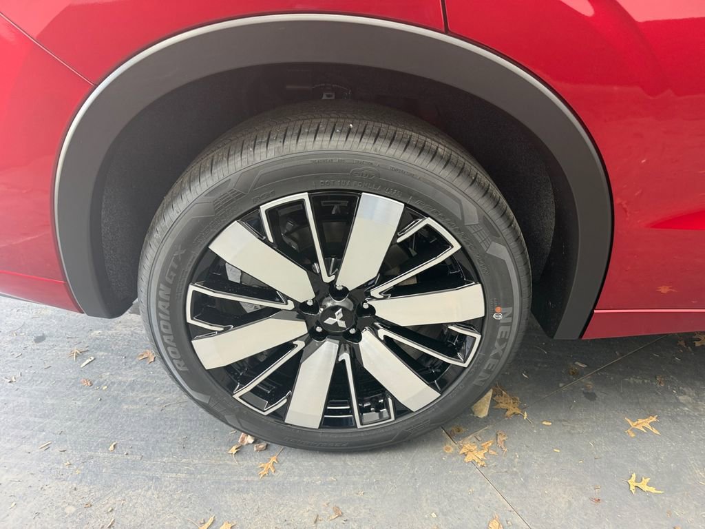 New 2026 Mitsubishi Outlander SEL AWD/4WD image 36