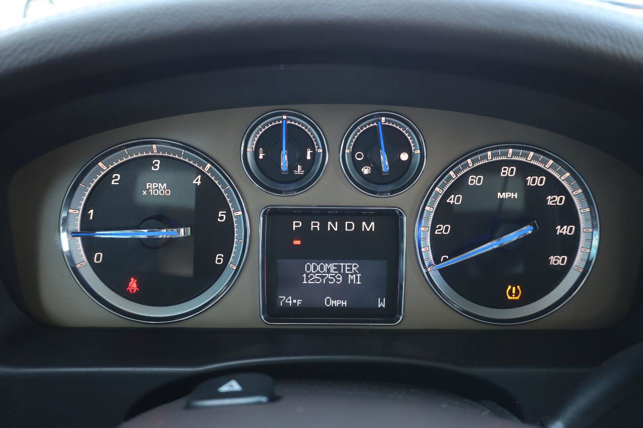 Used 2014 Cadillac Escalade Platinum image 10