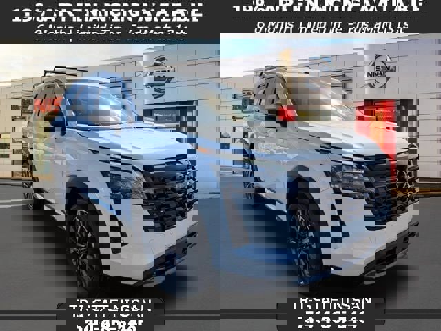 New 2026 Nissan Pathfinder Platinum w/ Cargo Package image 1