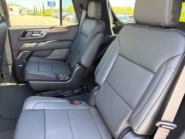 New 2026 GMC Yukon Denali w/ Sun & Power Step Package AWD/4WD image 23