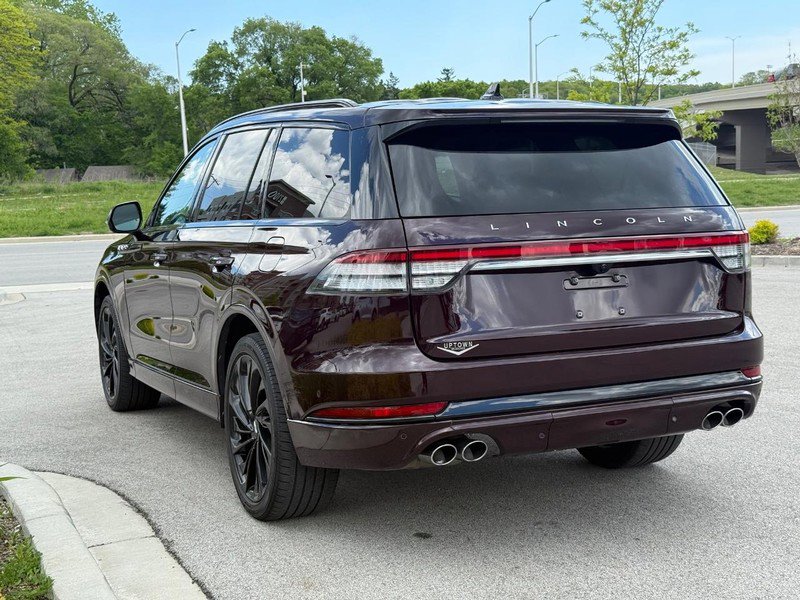 Certified 2023 Lincoln Aviator Reserve w/ Equipment Group 201A image 7