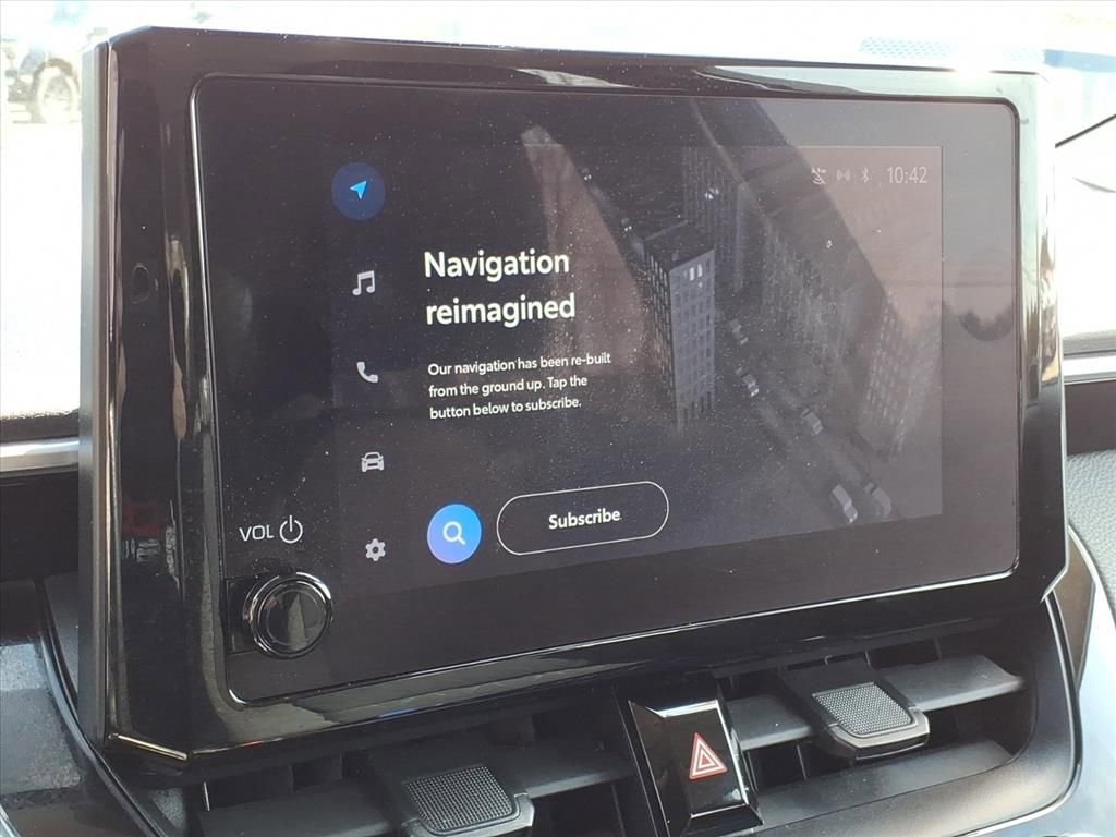 Used 2024 Toyota Corolla LE image 6