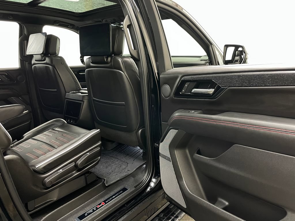 Used 2026 GMC Yukon XL AT4 Ultimate w/ LPO, Floor Liner Package AWD/4WD image 50