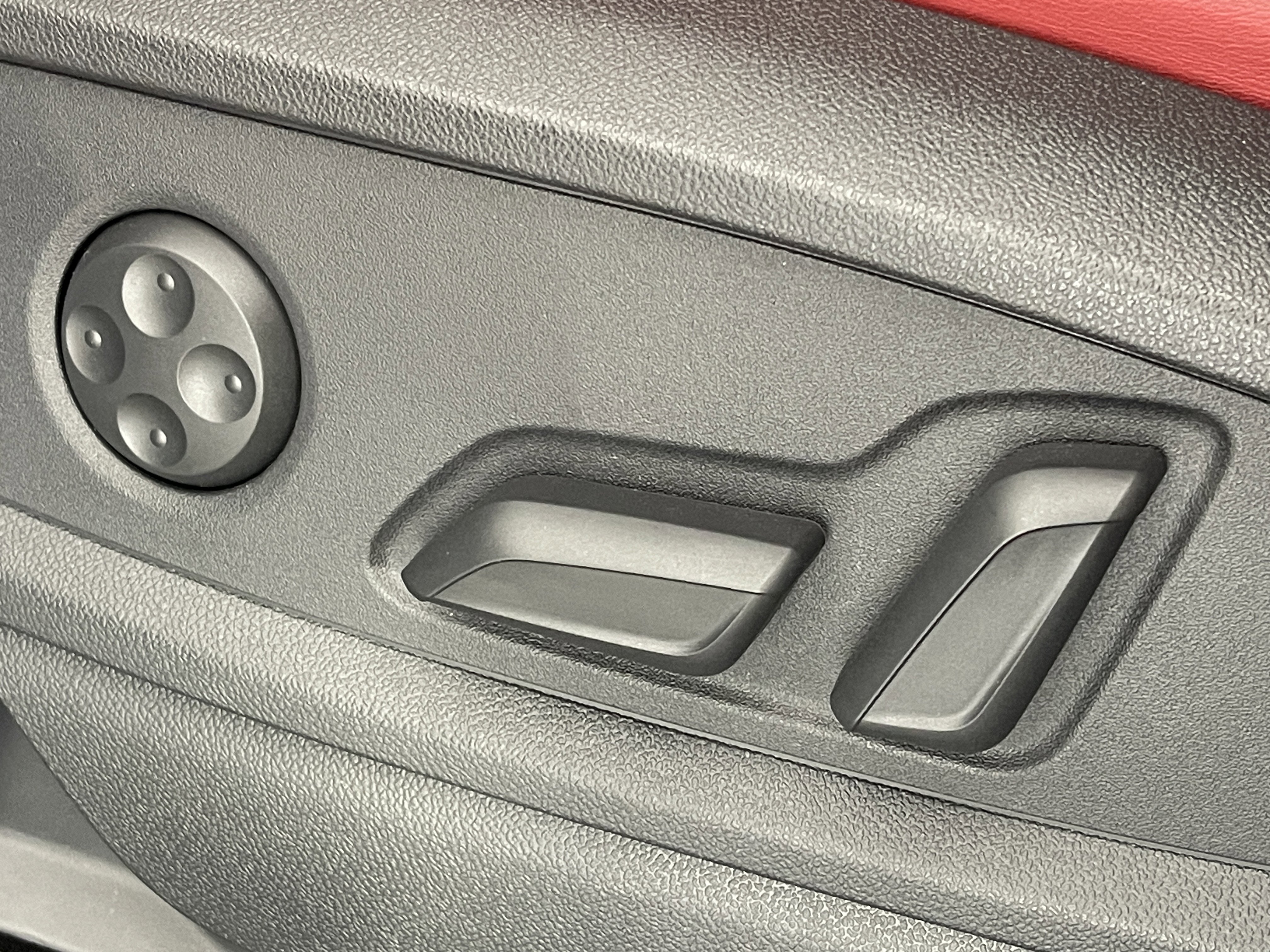 New 2025 Audi SQ5 Premium Plus image 20