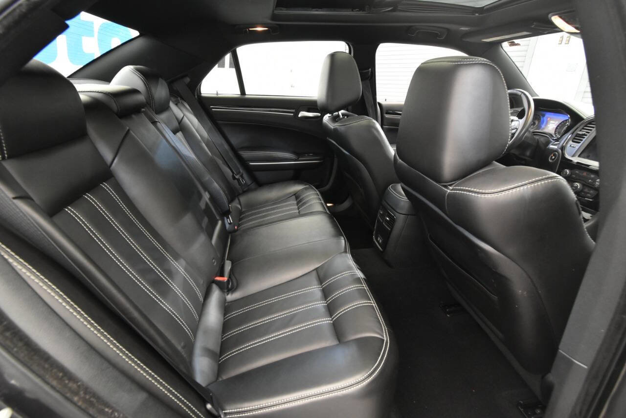 Used 2019 Chrysler 300 S w/ S Model Appearance Package image 15