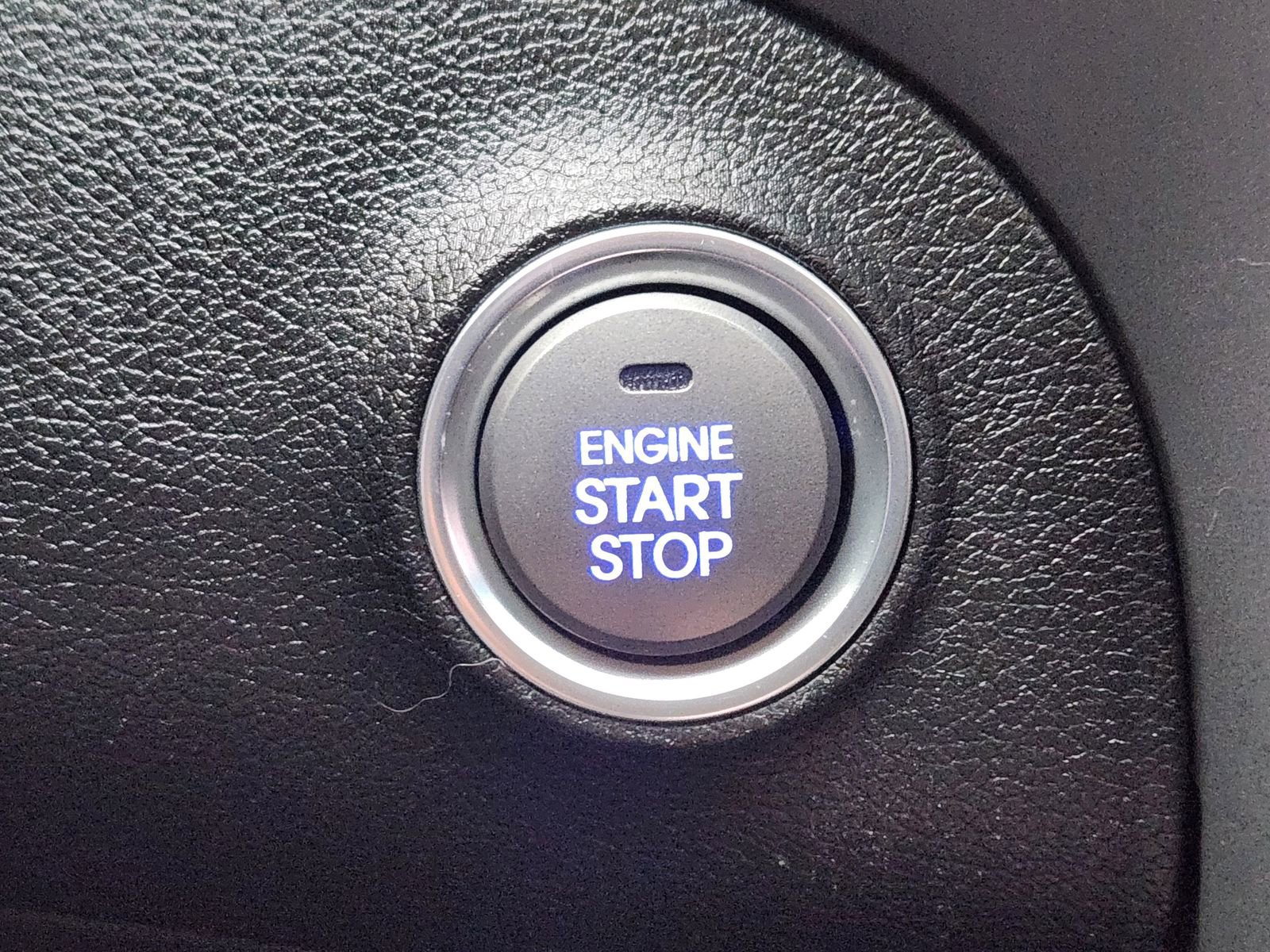 Used 2016 Hyundai Elantra Value Edition image 25