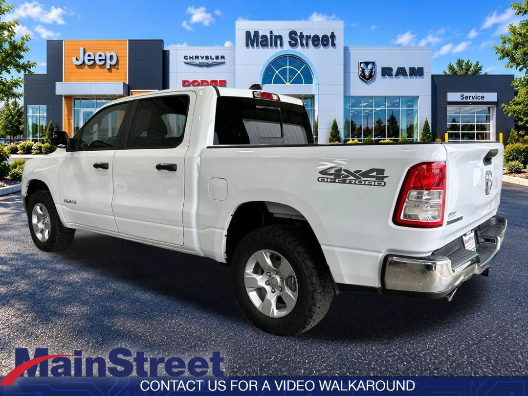 Used 2024 RAM 1500 Big Horn AWD/4WD image 3