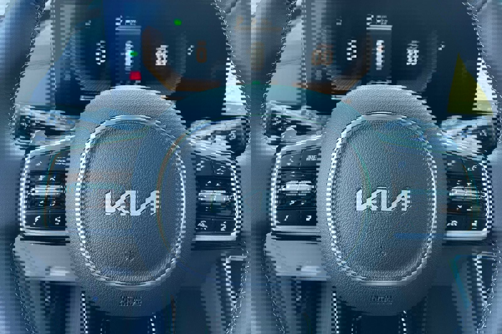 New 2026 Kia Carnival EX image 25