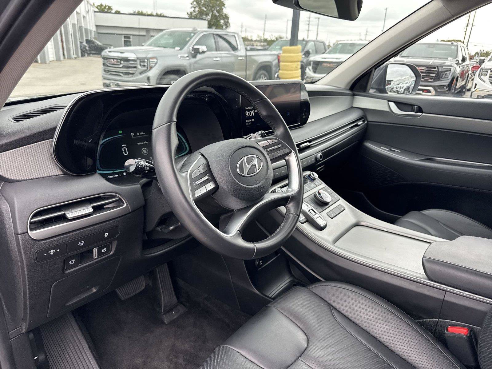 Used 2025 Hyundai Palisade SEL AWD/4WD image 10