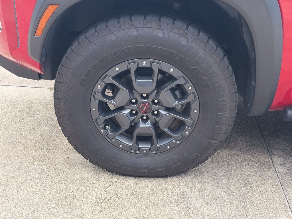 Used 2022 Nissan Frontier PRO-4X w/ Pro-4X Premium Package AWD/4WD image 12