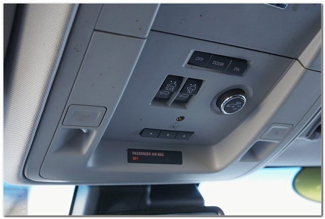 Used 2020 GMC Yukon SLT AWD/4WD image 31