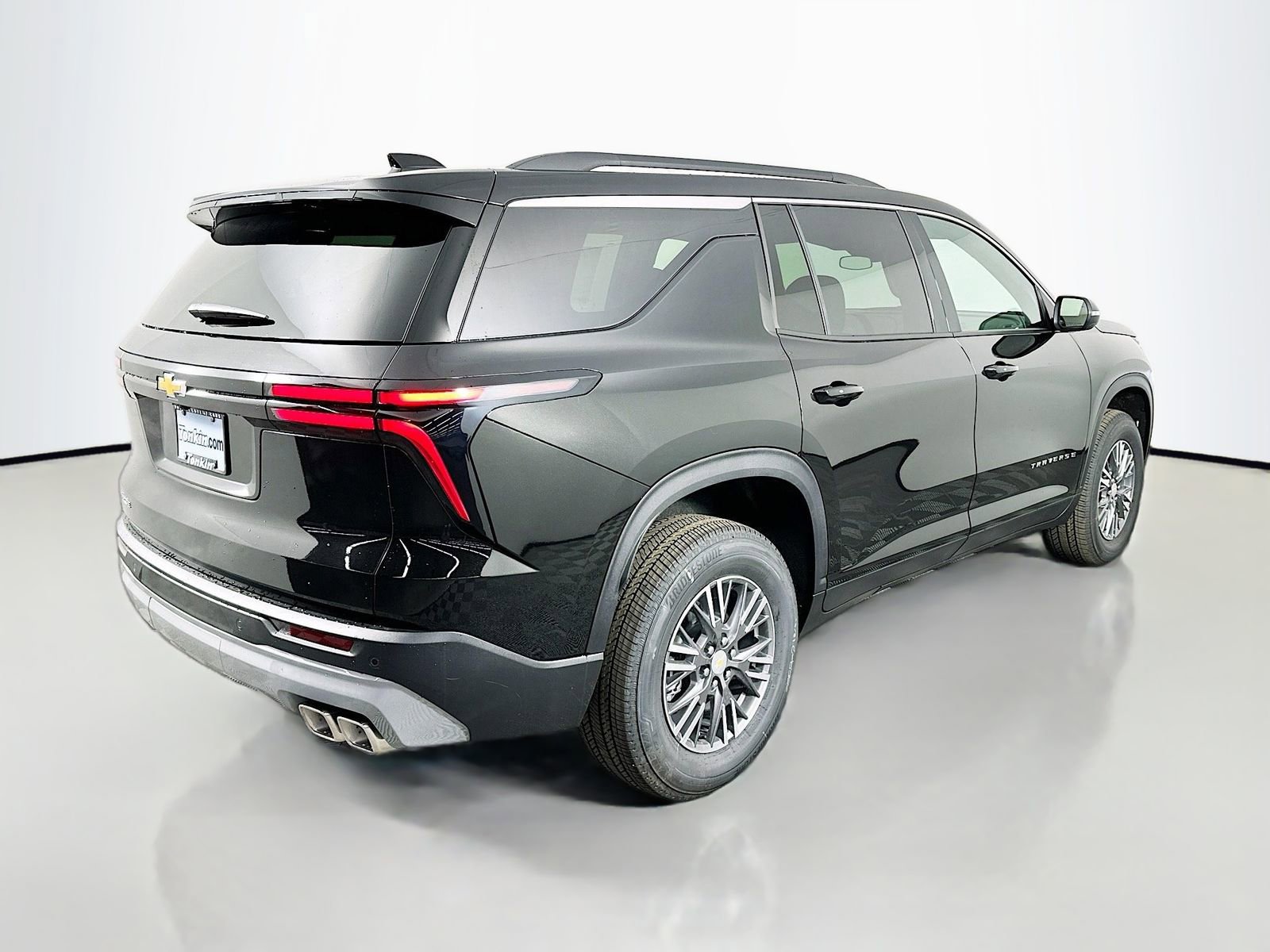 New 2026 Chevrolet Traverse LT image 7