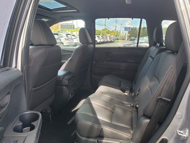 Used 2024 Honda Passport TrailSport image 11