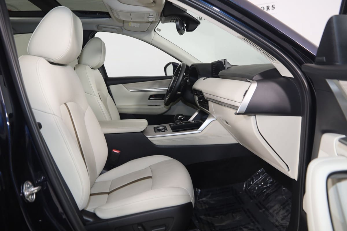 Used 2024 MAZDA CX-90 Plug-In Hybrid w/ Premium Plus AWD/4WD image 14