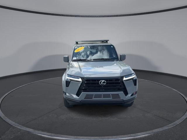 Used 2024 Lexus GX 550 w/ Cold Area Package image 6