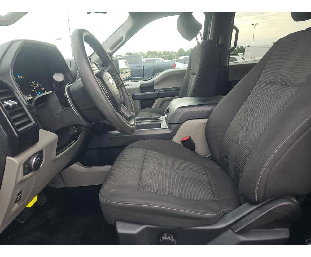 Used 2017 Ford F150 XL w/ Equipment Group 101A Mid RWD image 8