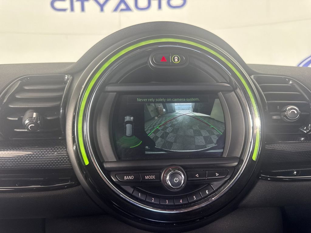 Used 2019 MINI Cooper Clubman S w/ Premium Package image 26