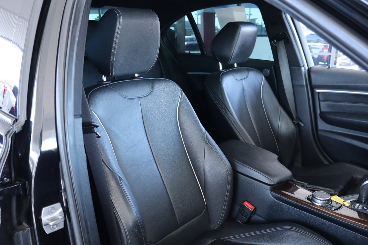 Used 2017 BMW 340i Sedan image 38
