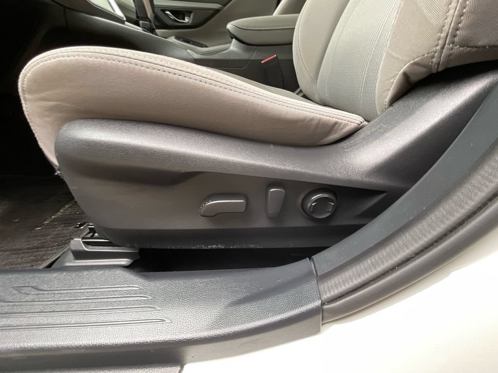 Used 2023 Subaru Legacy Premium AWD/4WD image 13