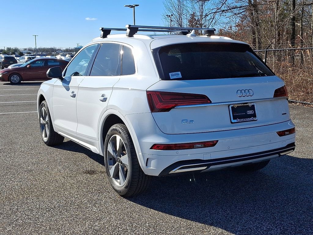 Certified 2023 Audi Q5 2.0T Premium w/ Convenience Package image 4