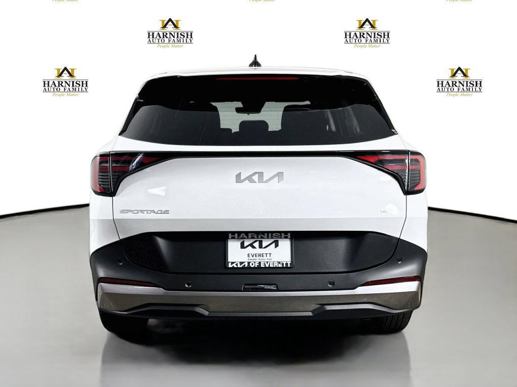 New 2026 Kia Sportage LX w/ LX Convenience Package AWD/4WD image 6