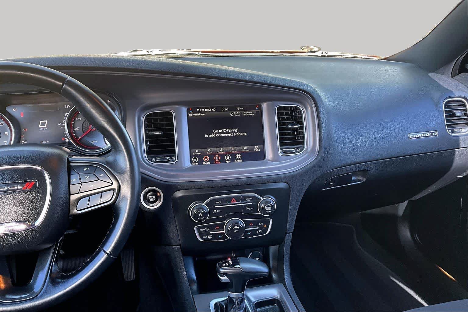 Used 2023 Dodge Charger SXT RWD image 6